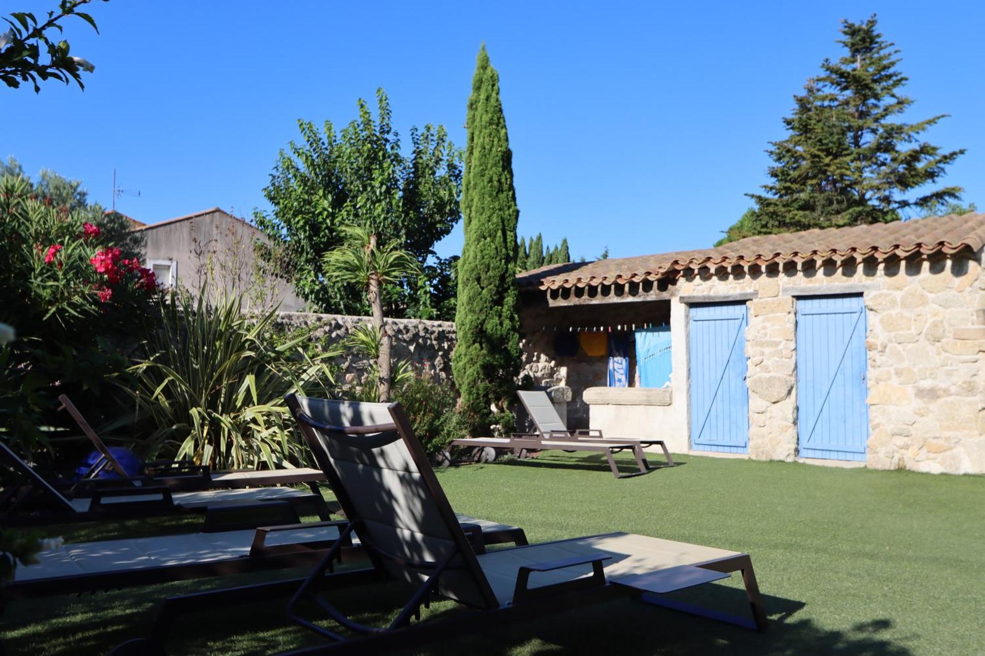 Bed and Breakfast Aux Pots Bleus Nissan-lez-Enserune Exterior foto